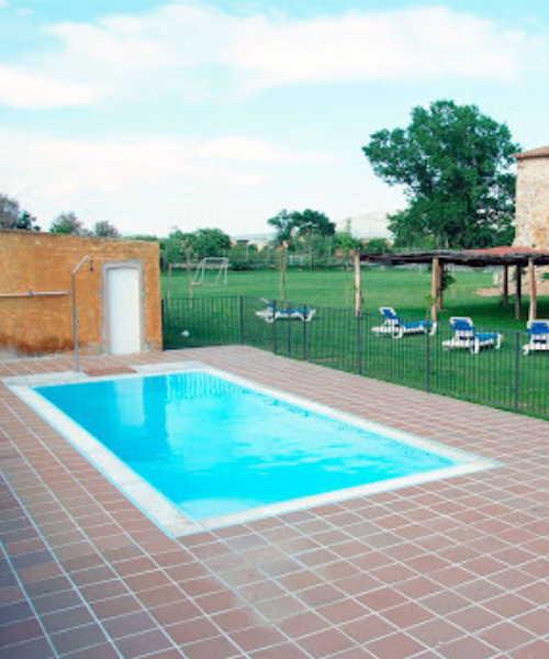 piscina can casadella